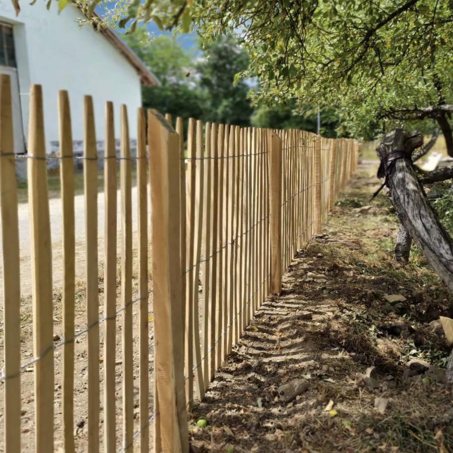 Premium schapenhek robinia (gezaagd) - lengte 5 meter, hoogte 120 cm, Latafstand 6-7 cm